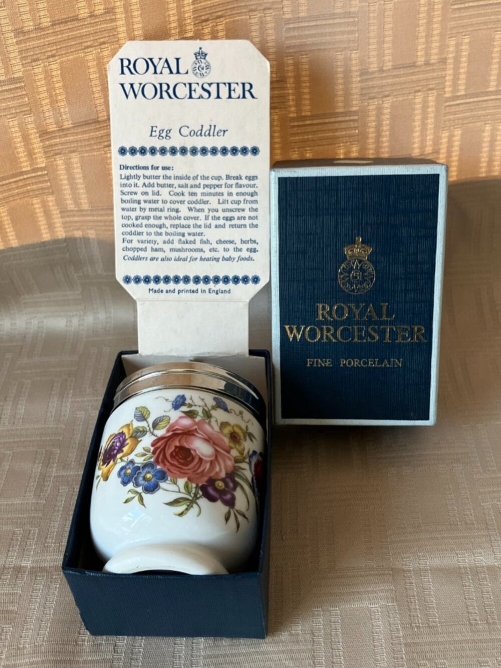 Royal Worcester Porcelain Egg Coddler Flower Pattern in Original Box EUC